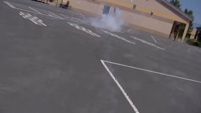 iPhone 5 Fireworks Explosion - Will it Survive? смотреть онлайн
