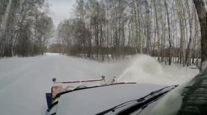Снегоочиститель шнекер на УАЗ производства PASHIN . Видео от владельца.