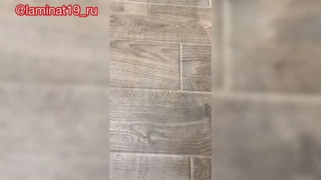 Ламинат Таркетт, коллекция Эстетика, Дуб Натур Серый смотреть онлайн
