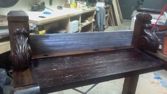 Emily Haines (Metric) custom keyboard stand смотреть онлайн