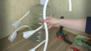 7 мастер классов - милые животные из пластиковых бутылок для декора дачи и сада