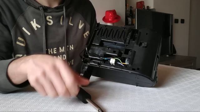 Smontare macchina del caffè nespresso inissia krups смотреть онлайн