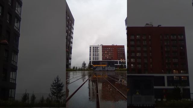 Это не я катаюсь катается друг даня.