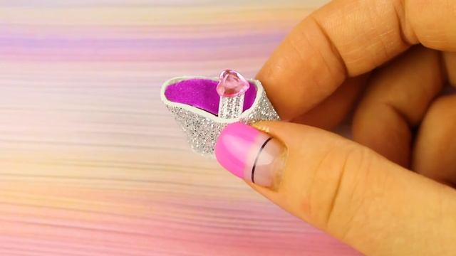 10 DIY Miniatures for Barbie Shoes & Closet смотреть онлайн