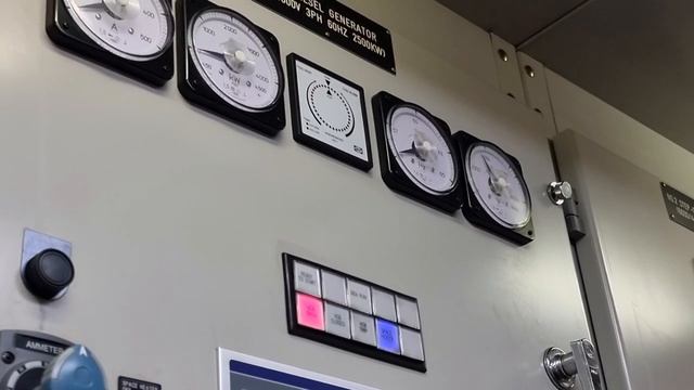 GENERATOR's GOVERNOR OVERSPEED ALARM | ETO TROUBLESHOOTING смотреть онлайн