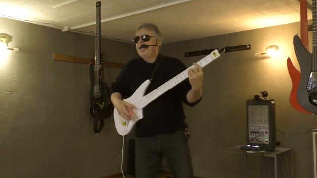 не жалею, не зову, не плачу смотреть онлайн