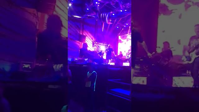 Don Osvaldo -Tan Perfecto que Asusta- Quilmes,26 de Noviembre. смотреть онлайн