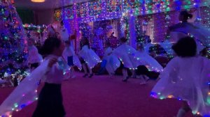 Танец "Звёздочек" (Джеймс Ласт "Одинокий пастух"). Группа №8 "Знайки"