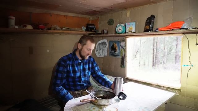 ПОСЛЕ ЭТОГО ИЗБА СТАЛА В 100 РАЗ УЮТНЕЕ. ОХОТА У БЛИЖНЕЙ ИЗБЫ. смотреть онлайн