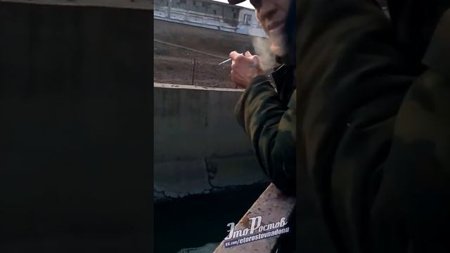 Ростовчанин учинил разборки рыбачащим в Темернике— Это Ростов-на-Дону! смотреть онлайн