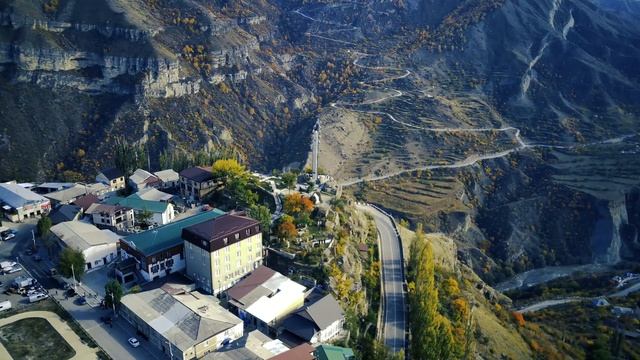 Гуниб, белые журавли, красивая природа, осень в горах.... смотреть онлайн