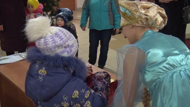 Первомайцы написали письма Деду Морозу смотреть онлайн