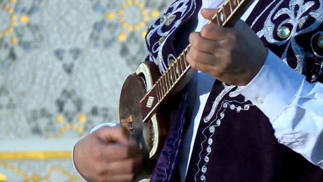 Мухарама Шарифова ва Курбонали Абдуллоев - Ман ташнаи дидор смотреть онлайн