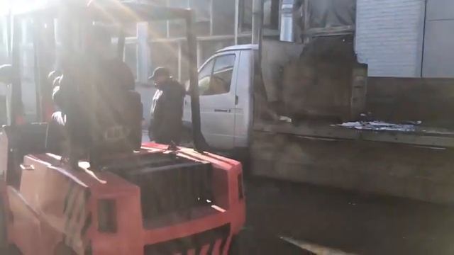 Погрузка металлолома. Прием. Вывоз. Ростов-на-Дону смотреть онлайн