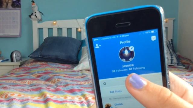 Whats On My IPhone?// Galaxy Teen смотреть онлайн