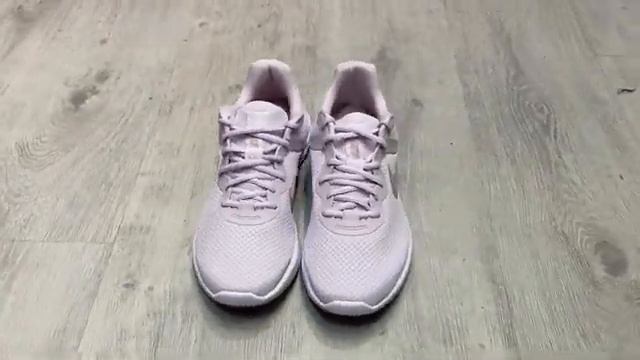 Nike Revolution 6 смотреть онлайн