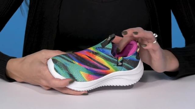 SKECHERS KIDS Sport Stretch Knit-Ultra Flex 3.0 303811L (Little Kid/Big Kid) SKU: 9799238 смотреть онлайн