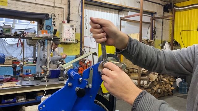 Универсальный гриндер (BELT GRINDER 2х49 INCH)