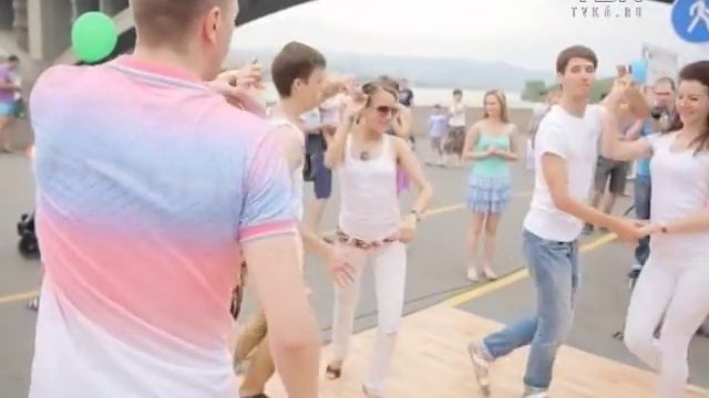 Телеверсия красноярского карнавала в честь Дня города смотреть онлайн