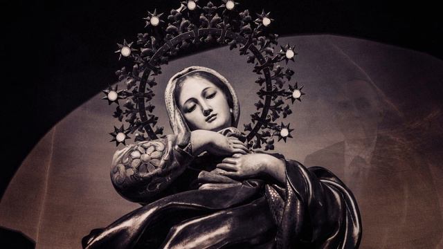 Poliglot-eksperiment: Carpe Diem Horacija s komentarima na 25 jezika (25 videa) - Hrvatski смотреть онлайн