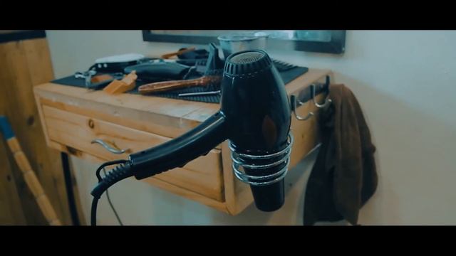Handheld Broll Barber | Mamad Hitam Barbershop | canon 60D смотреть онлайн