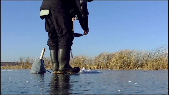 Первый лед 2018г, ловля щуки на жерлицы смотреть онлайн
