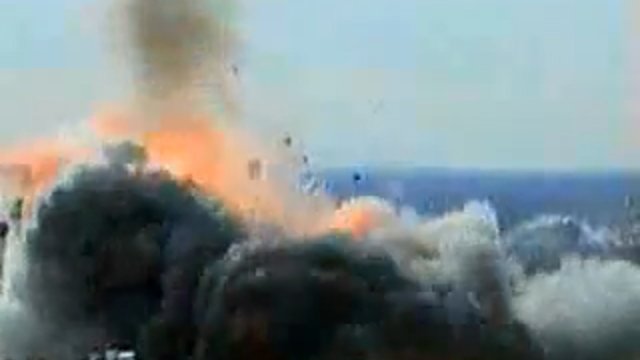 Ракетный удар по танку смотреть онлайн