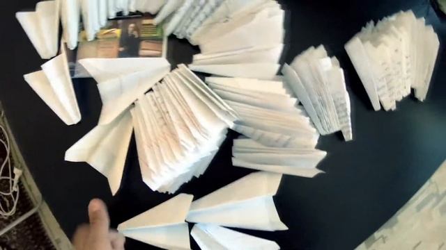 Diy - 100 самолетиков с высоты 30 метров - своими руками - подготовка к юбилейному ролику смотреть онлайн