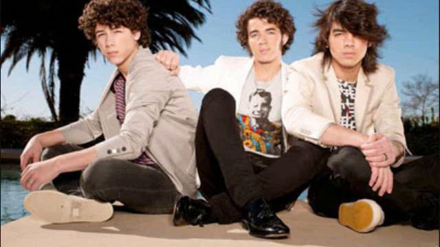 Burnin' Up by Jonas brothers смотреть онлайн