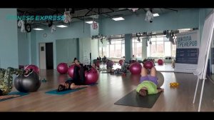 Силовая тренировка с фитболом