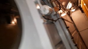 Электровоз  2ЭС5К.Поднятие токоприемника  от Запасного  резервуара