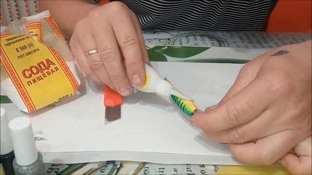 Лечим пьющий воблер. Проклеиваем петли. Ремонт воблера.Wobbler repair. смотреть онлайн
