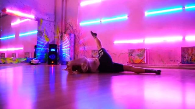 Луна - Мальчик ты снег | Angelika Dubinina choreography смотреть онлайн