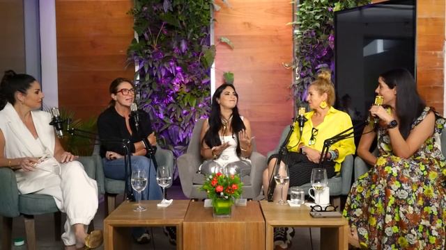 ADIÓS 2023, BIENVENIDO 2024 - Erica Serrano en MUJERES DE LA PM смотреть онлайн