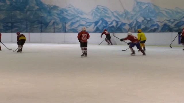 Хоккей Тренировка смотреть онлайн