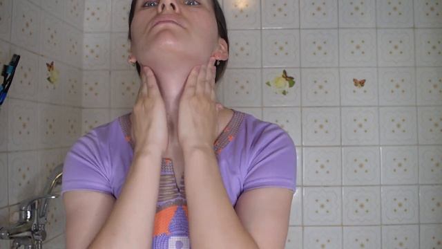 2 МИНУТ В ДЕНЬ И НЕ УЗНАЕШЬ СЕБЯ В ЗЕРКАЛЕ \ Ежедневный САМОМАССАЖ лица, ОМОЛАЖИВАЮЩЕЕ умывание смотреть онлайн