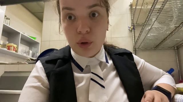 БАНКЕТ ГЛАЗАМИ ОФИЦИАНТА | Юбилей 50 лет смотреть онлайн