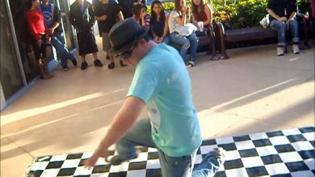 Brad GLiTcH Best of 2011 (Calvin Harris- Feel So Close) смотреть онлайн