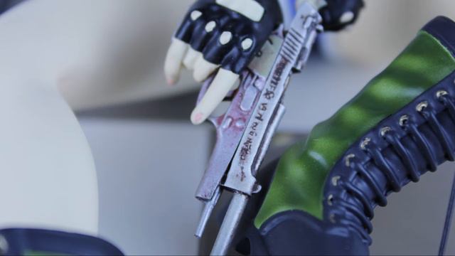 New Line 1/6 Scale Revy Figure Review - Black Lagoon смотреть онлайн