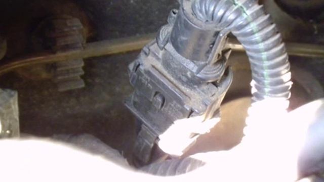 Opel Omega B Caravan 2.5 V6 Crankshaft Position Sensor Replacement смотреть онлайн