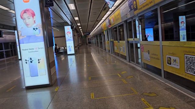 Bangkok - Phra Ram 9 (BL20) - Platform #mrt #green #bangkok #blueline #phraram9 смотреть онлайн