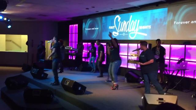 DeAngelo Gardner - Awesome God