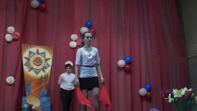 Красивый танец на День Победы смотреть онлайн