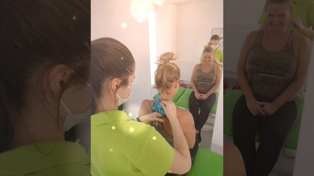 Erika Barkolová absolvovala Tejpovanie a Laseroterapiu смотреть онлайн