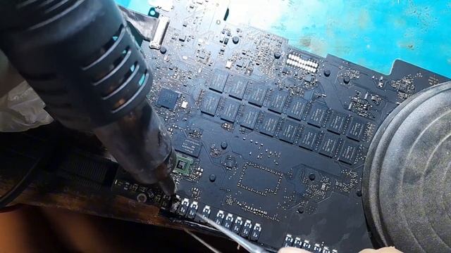 Macbook Pro 2015 15 inch A1398 Mati Total Begini Cara Perbaikinya смотреть онлайн