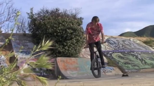 BMX STREET - CHASE KROLICKI CALIFORNIA 2016 смотреть онлайн