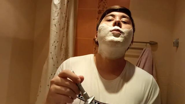 влажное классическое бритьё с помазком Kurt и станком Kurt)