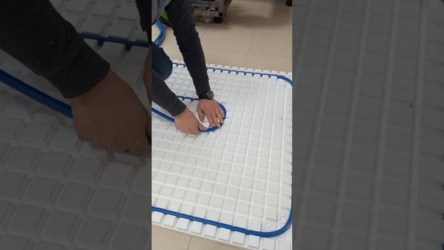 Маты для водноготеплого пола "QUADROFIX". смотреть онлайн