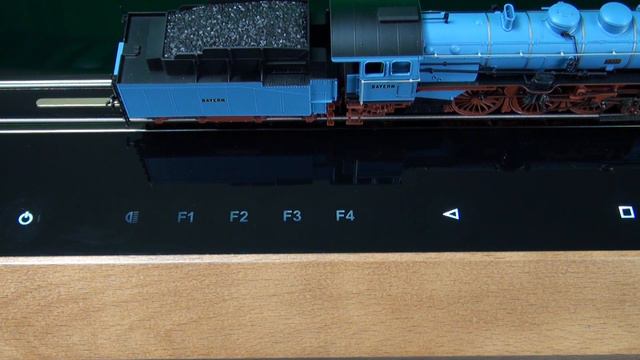 Roco Fleischmann Smart Rail Systems Tutorial Part 1 смотреть онлайн