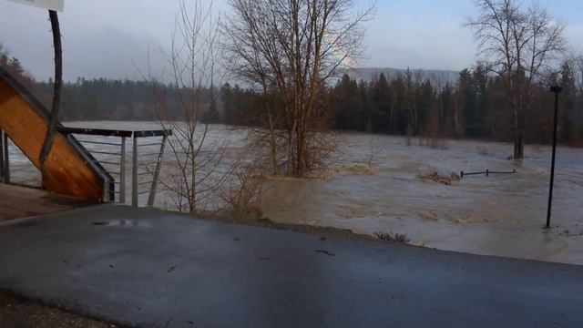 November 2021 Tulameen River Flood at Princeton, BC смотреть онлайн